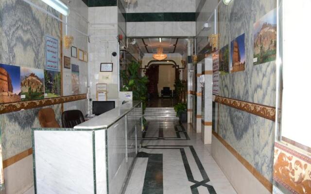 Al Eairy Apartments Madinah 9