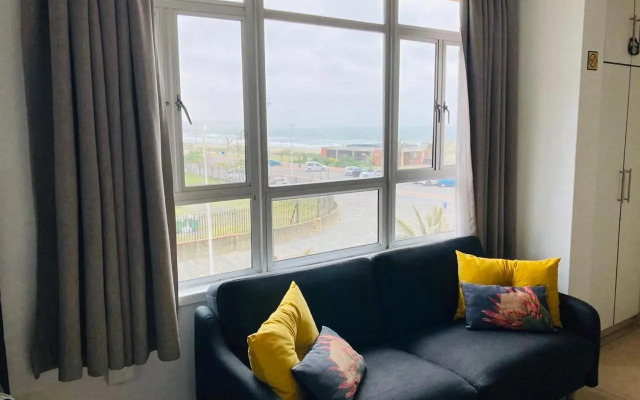 206 Tenbury Beach Apartment