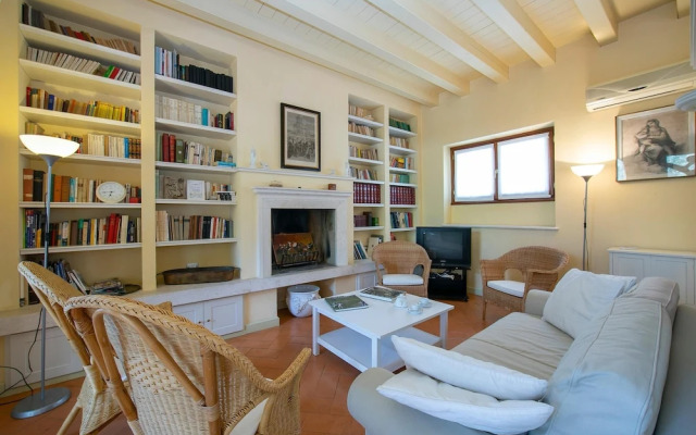 Villa Faccioli Magnolia With Shared Pool