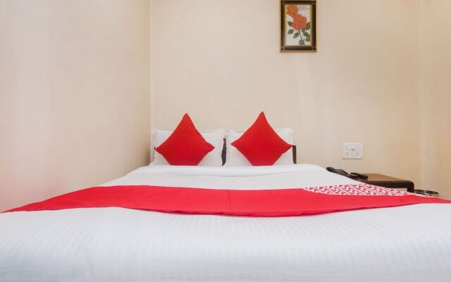 OYO 19841 Shivar Guest House