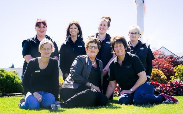 Radfords on the Lake