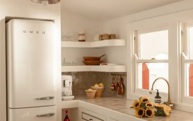 Il Delfino Seaside Inn