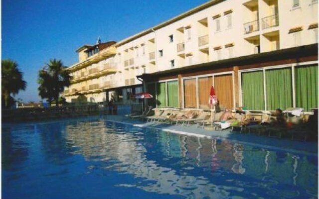 Hotel Club Saint George