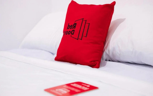 Pretty Girl Hostel by Reddoors