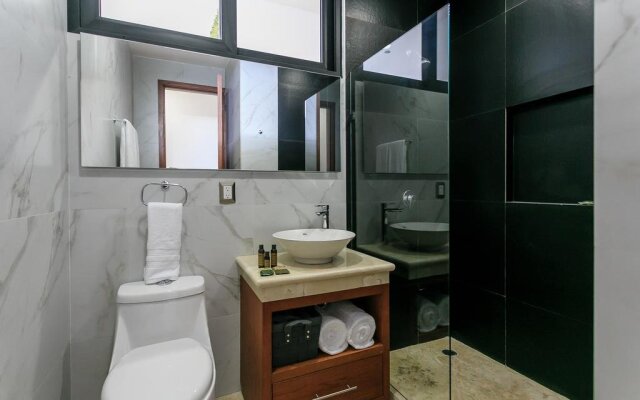 Menesse on the Beach by Playa Moments