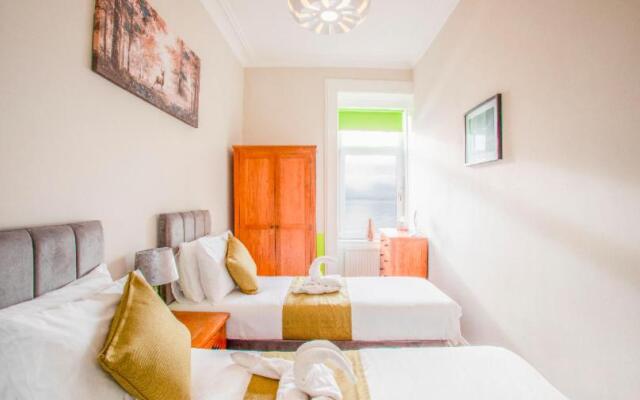 Clyde View Apartment