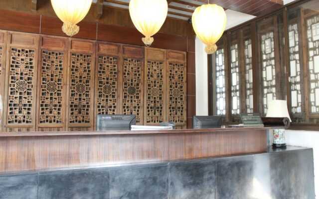 Lin Clan Hotel