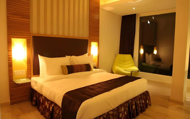 OYO Premium Karkhana Secunderabad