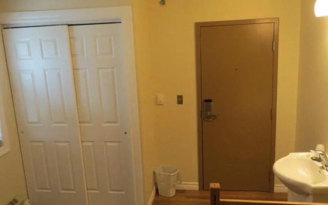 UNB Saint John Summer Hotel