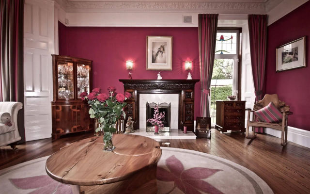 Muirholm Bed & Breakfast