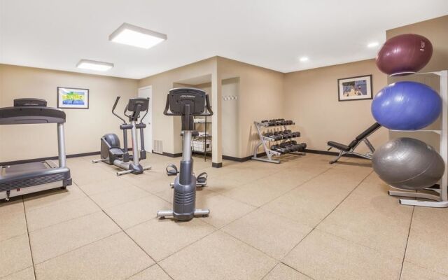 Hawthorn Suites by Wyndham Tyler