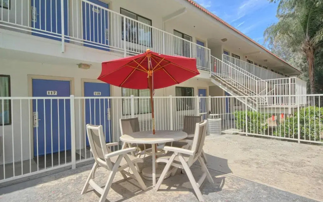 Rodeway Inn