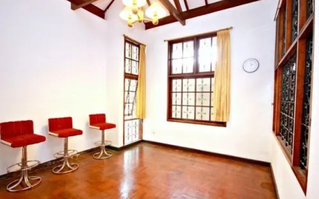 De Kapten Setiabudi Cottage and Guest House