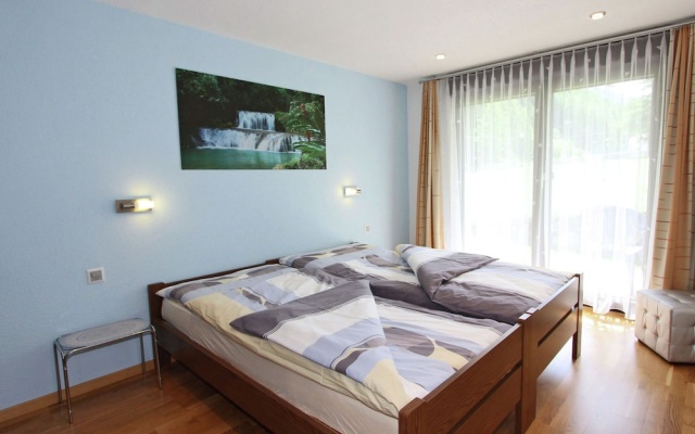 Saas Almagell - With Three and Four Thousand Metre Peaks in the Background – Guest Rooms – Saas Almagell