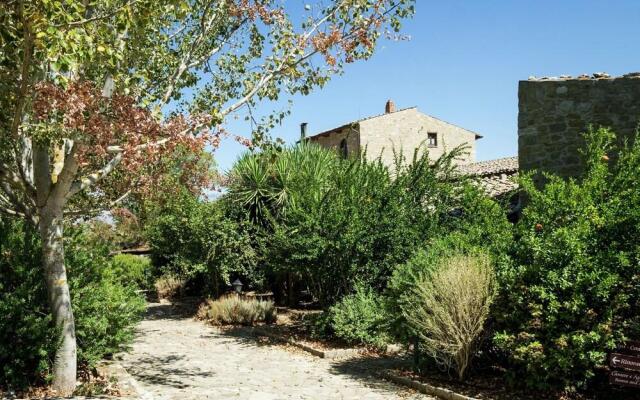 Chic Farmhouse with Sauna, Whirlpool, Patio, Hot Tub, Garden