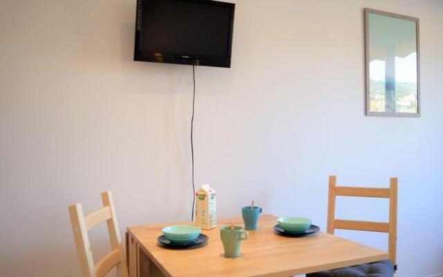 Appartement Le Lavandou, 1 pièce, 2 personnes - FR-1-251-78