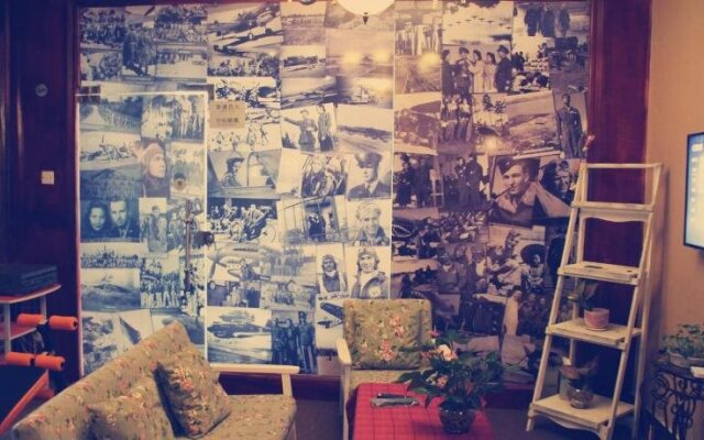 Anzhi · Tinglan Fashion Homestay Youth Hostel (Kunming Old Street)