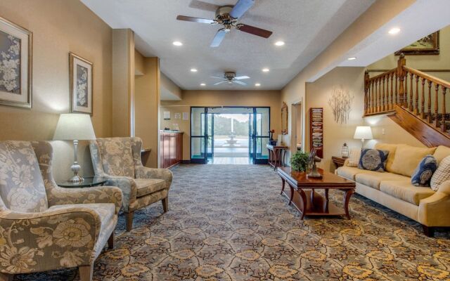 Comfort Inn & Suites