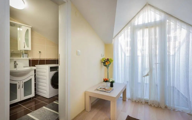 RoyalStar Taksim Family Suites