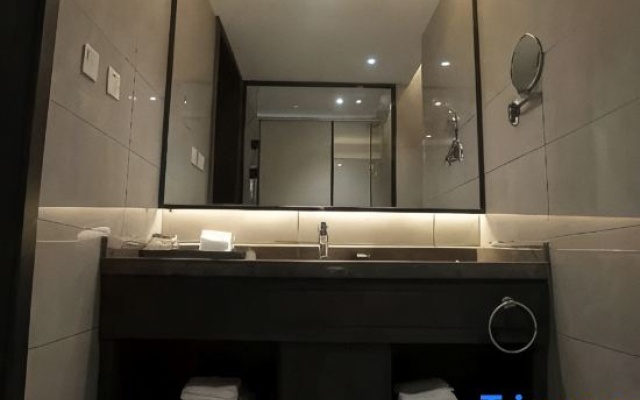 Qianhu Hotel