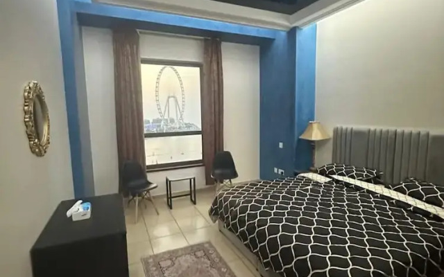 Remarkable 2-bed Apartment in Dubai