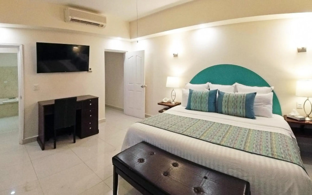 The Westmarine Waterfront Hotel