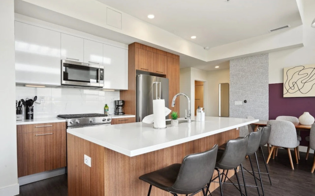 Skyline Penthouse | Espadin LoHi