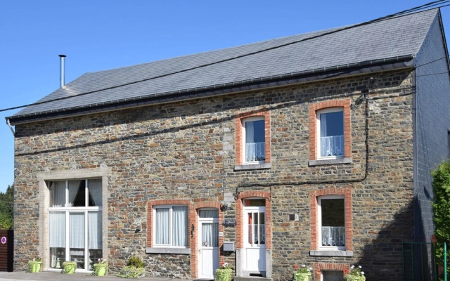 Cozy Holiday Home near Forest in Bovigny