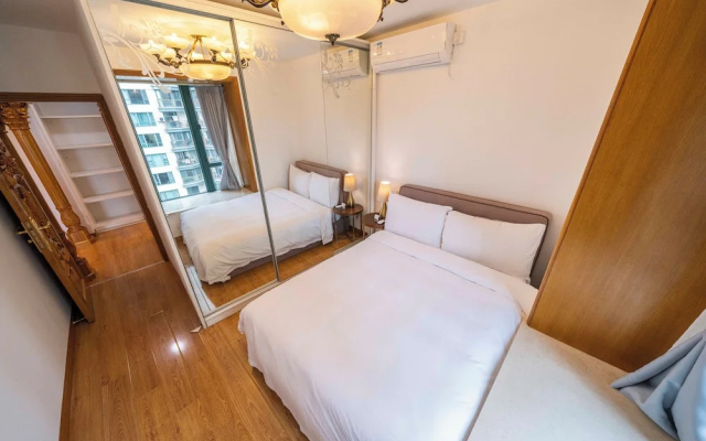 Tyms Xujiahui Premium 2BR APT Metro – Guest Rooms – Shanghai