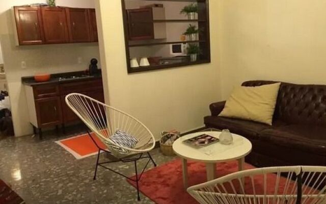 Nice And Practical Apt Mas Patio
