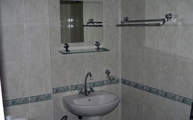 Velena Hotel