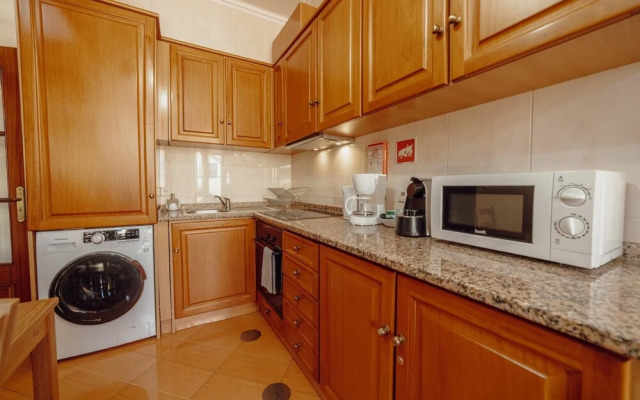 Downtown Flores Duplex by Homing