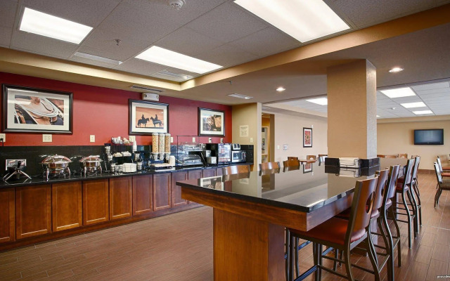 Best Western Blackwell Inn