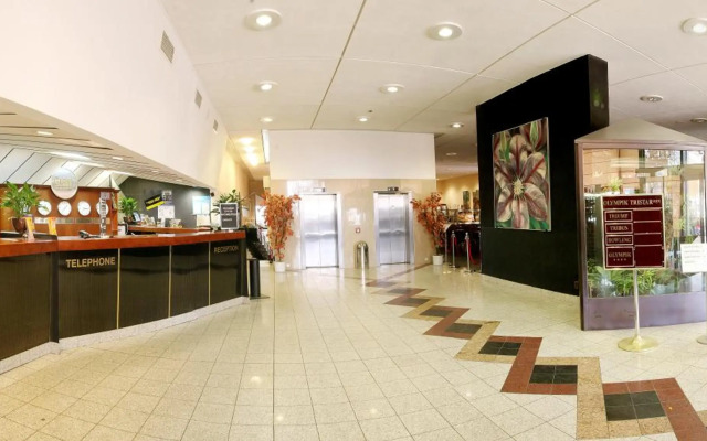 Hotel Tristar