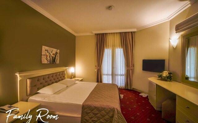 Emelda Sun Club Hotel