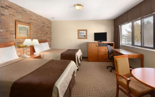 Travelodge by Wyndham Thunder Bay