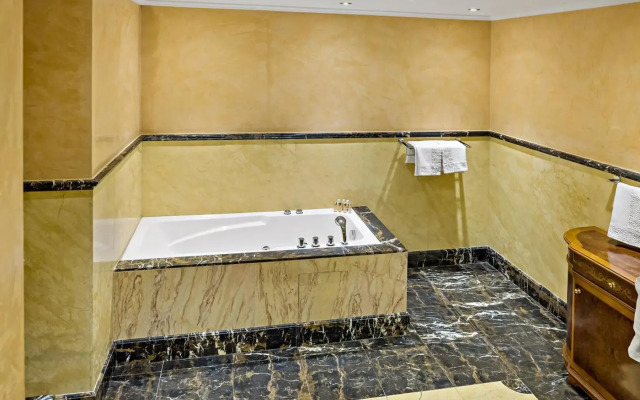 Swiss Diamond Hotel Prishtina