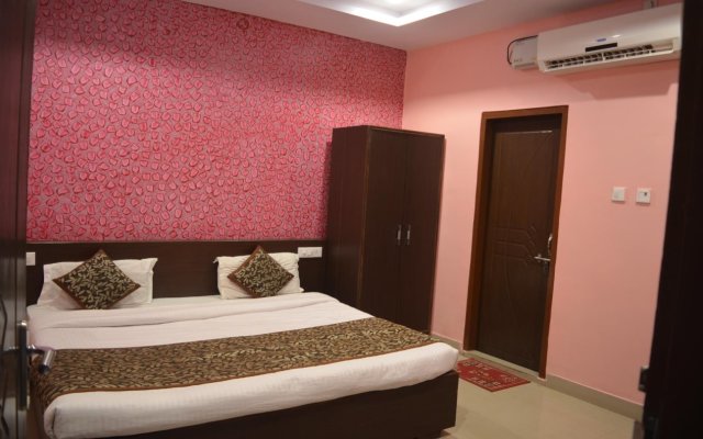 DPS Inn by OYO Rooms