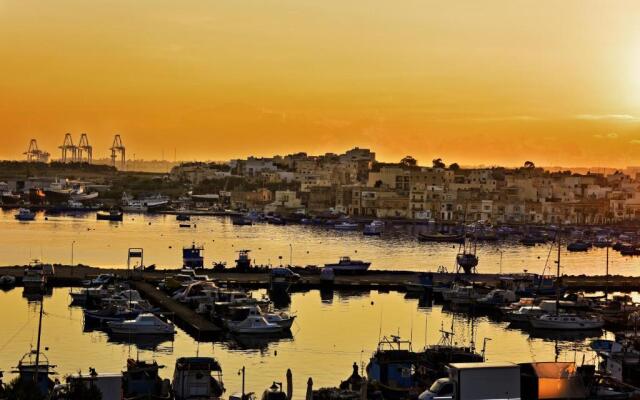 Seagull Penthouse Marsaxlokk