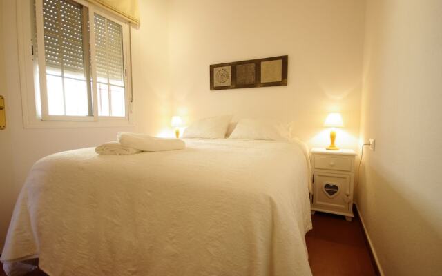 Livingtarifa - Apartamento piscina frente mar