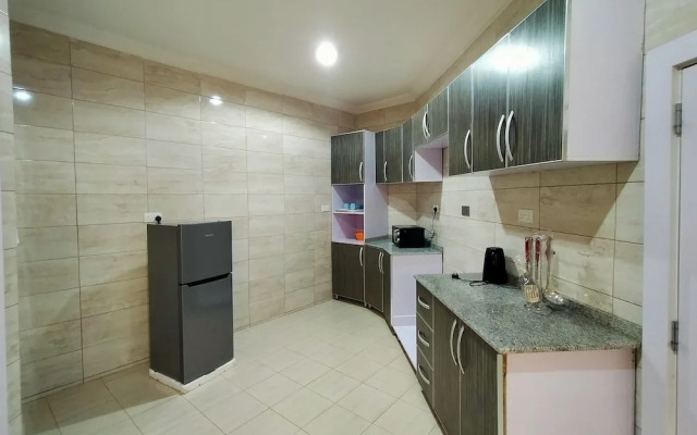 221 Apartments