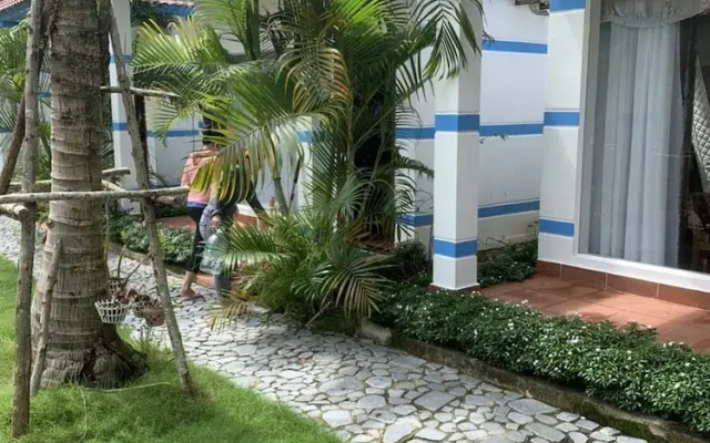 LAM PHU Bungalow