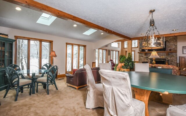 Shelby-on-the-Lake 5 Bedroom House