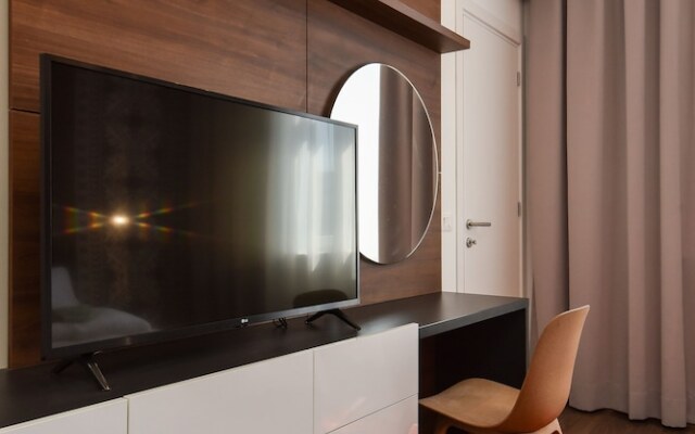 FM Premium Luxury 3-BDR Apartment - Traditional and Modernity