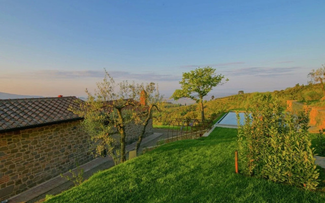 Villa in Mammi With Pool Near Florence