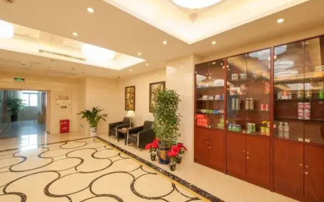 Wenfeng Chengshi Hotel (Rugao Changjiang Town)