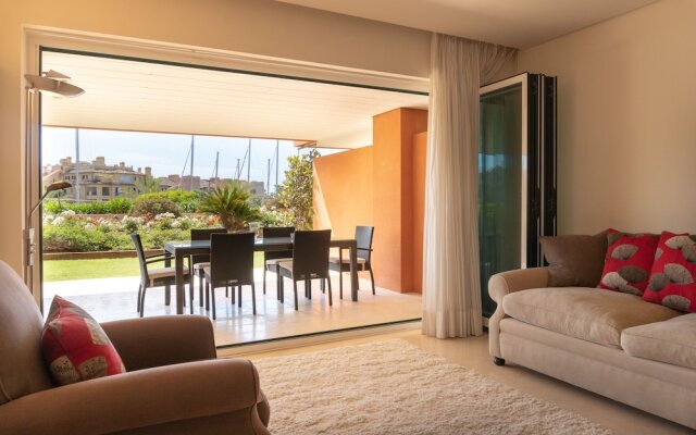 Sotogrande Marina 2Bedroom Luxury Ground