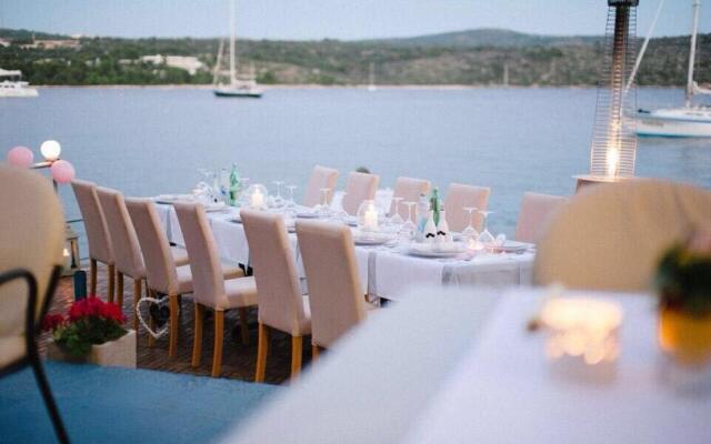 Aparthotel Marina