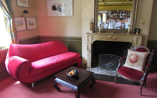 Hôtel Restaurant La Borne Impériale