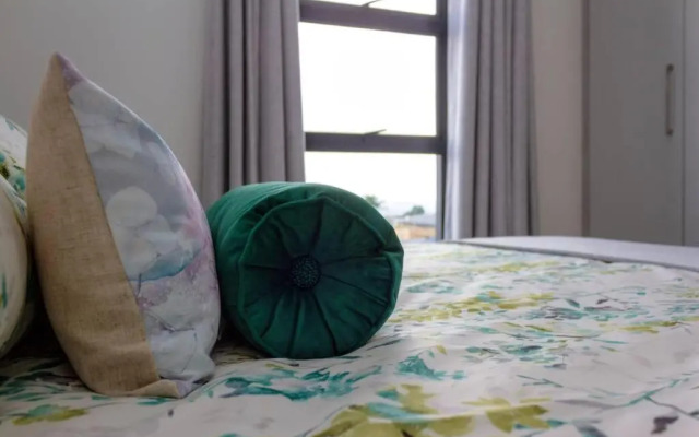 Alimama Spaces: The Manson's 8 On New